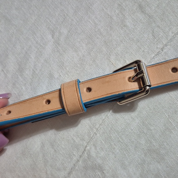 Dooney&Bourke Disney Annaversery Crossbody Bag 11x11x4 - Picture 8 of 8